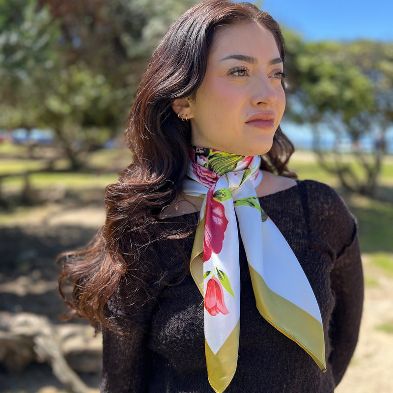 Humble Hilo Scarf Stargazer Bouquet