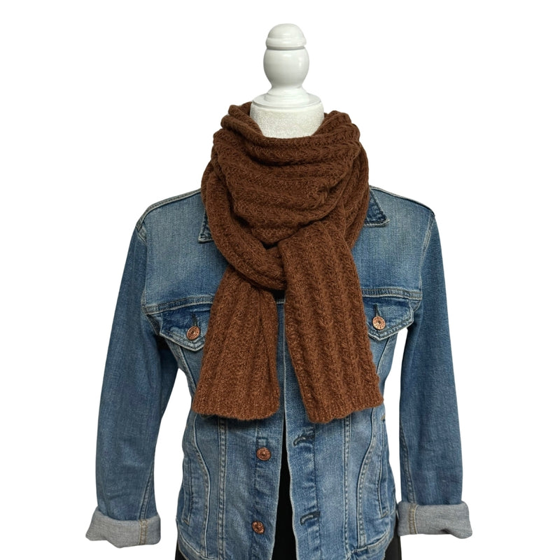 Humble Hilo Basic Knitted Scarf