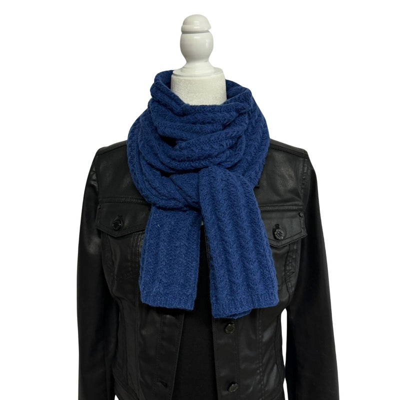 Humble Hilo Basic Knitted Scarf