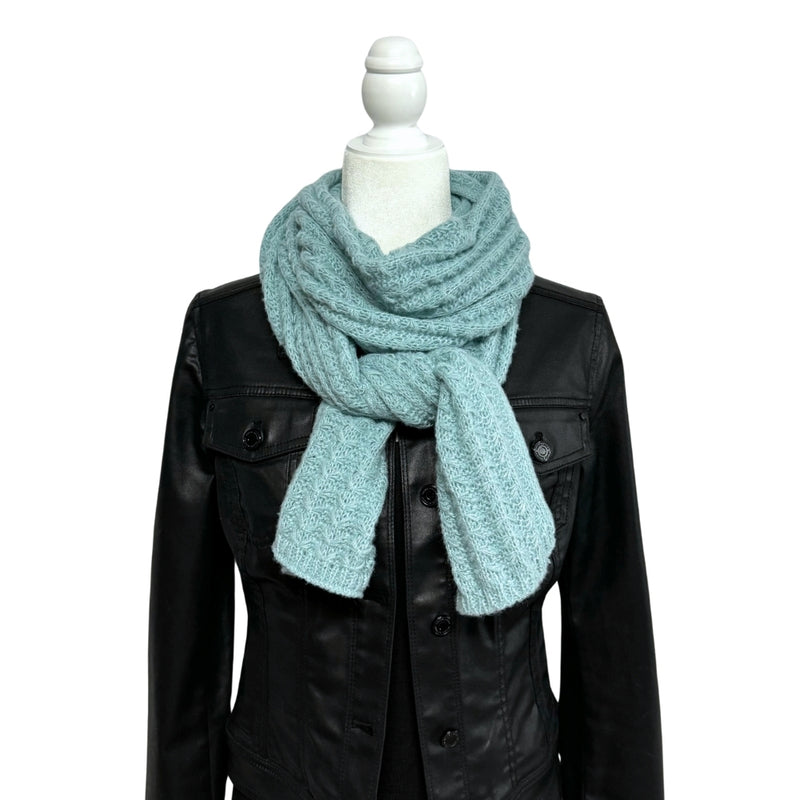 Humble Hilo Basic Knitted Scarf