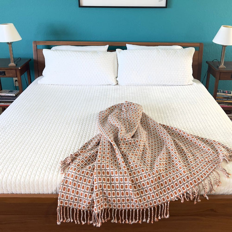 Humble Hilo Throw with Squares