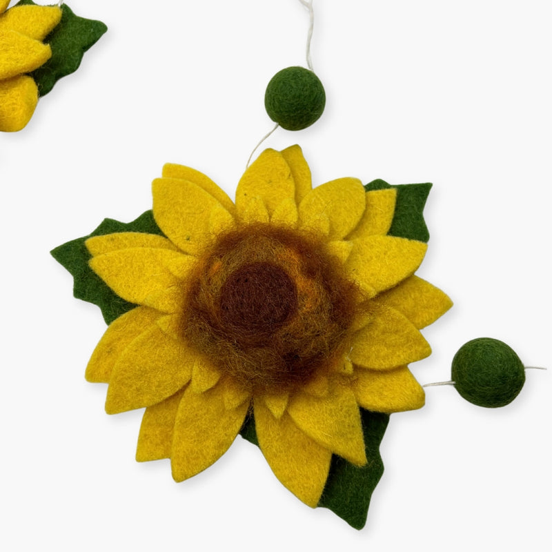 Humble Hilo Handmade Felt Flower Garland - Sunflower