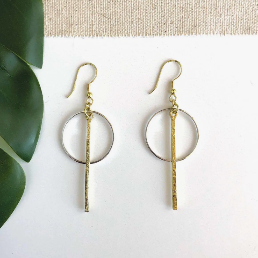 Circle earrings 2025 with bar